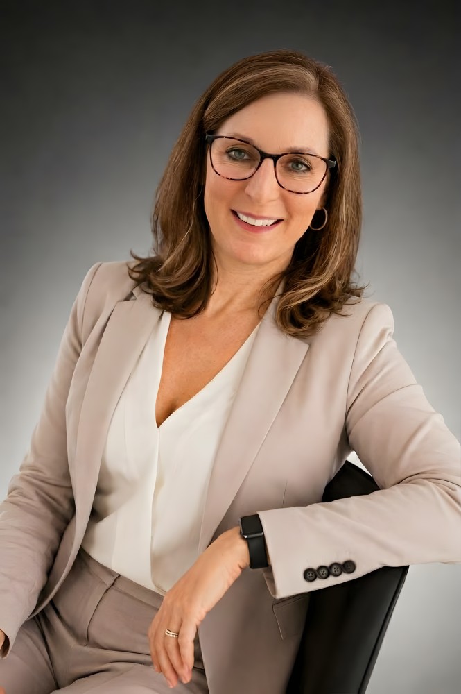 Porträtfoto von Claudia Goßner